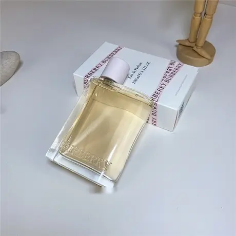 Burberry Her — photo 1