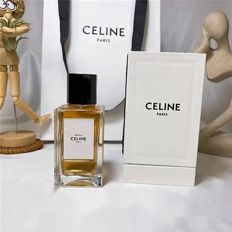 Celine Réptile — photo 2