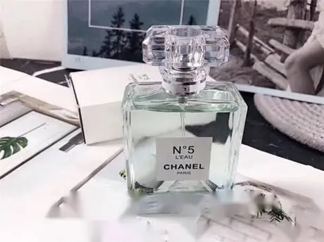 Chanel N°5 White — photo 2