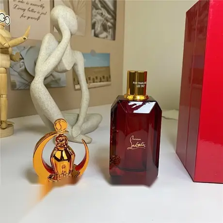 Christian Louboutin LoubiLuna — photo 2