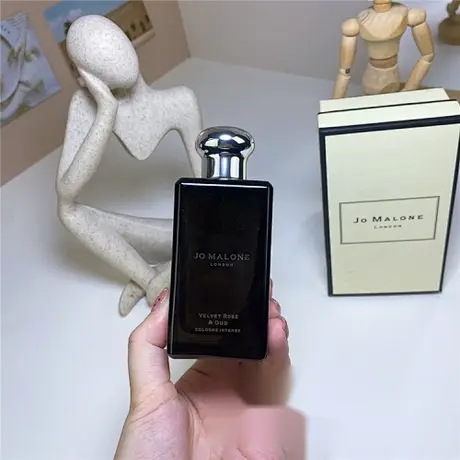 Jo Malone Velvet Rose & Oud — photo 4