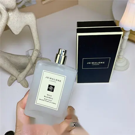 Jo Malone Wild Bluebell Body Mist — photo 2