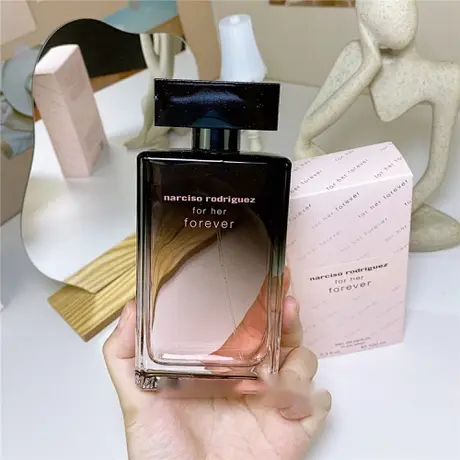 Narciso Rodriguez for her forever Forever — photo 7