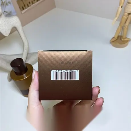 Tom Ford Oud Minerale — photo 2