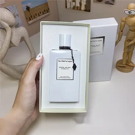 Van Cleef & Arpels Santal Blanc — photo 5