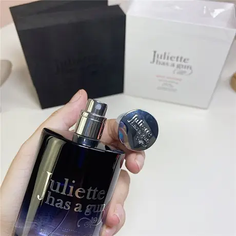 Juliette Has a Gun Musc Invisible — photo 3