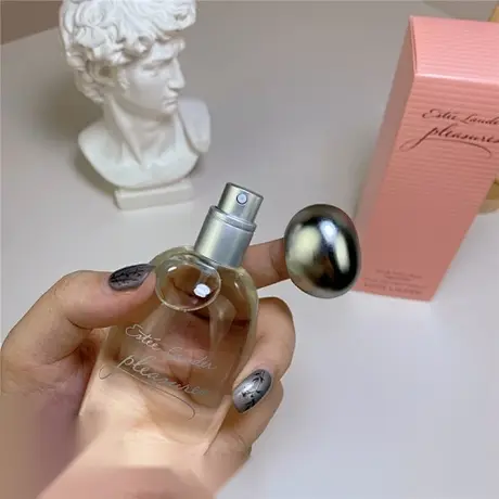 Estée Lauder Pleasures — photo 1