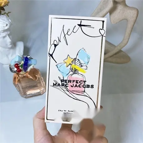 Marc Jacobs Perfect — photo 3
