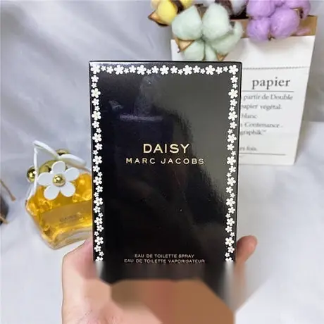 Marc Jacobs Daisy — photo 3