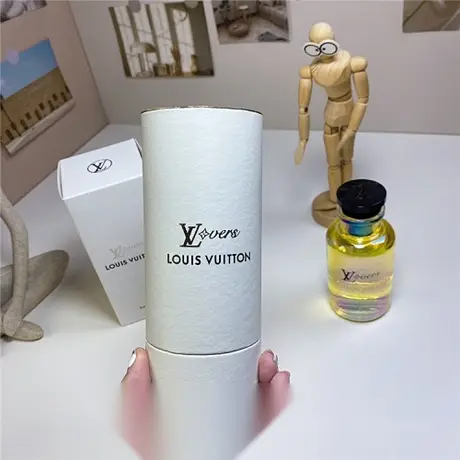 Louis Vuitton Lovers — photo 4