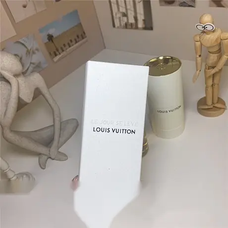 Louis Vuitton Le Jour Se Lève — photo 3