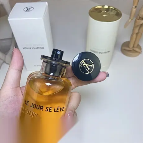 Louis Vuitton Le Jour Se Lève — photo 1