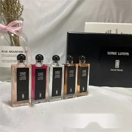 Serge Lutens Coffret 5 miniatures — photo 2