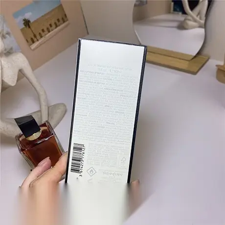 Yves Saint Laurent Libre Le Parfum — photo 2