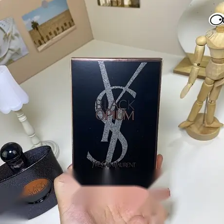 Yves Saint Laurent Black Opium — photo 4