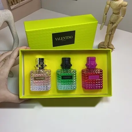 Valentino Coffret Donna Born in Roma — photo 6