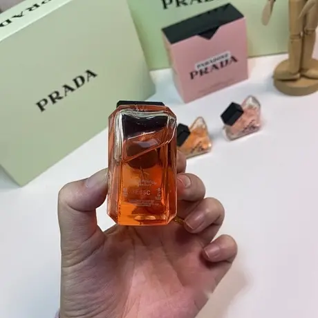 Prada Coffret Paradoxe avec 2 miniatures — photo 4