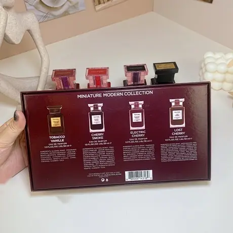 Tom Ford TF Red — photo 4