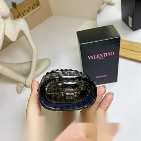 Valentino Uomo Born in Roma — photo 3