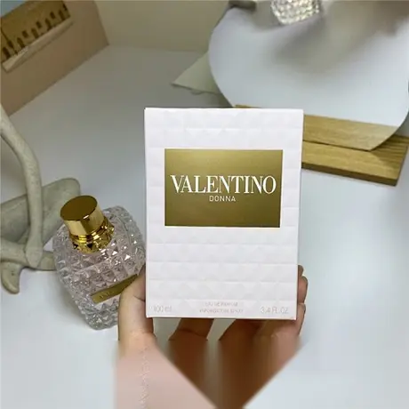 Valentino Donna — photo 1