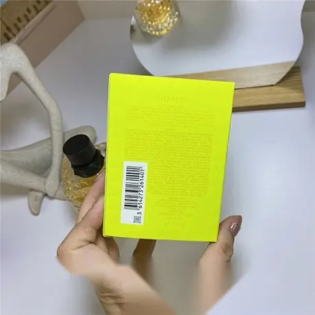 Valentino Donna Yellow Dream — photo 1