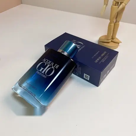 Giorgio Armani Acqua di Giò Profondo Parfum — photo 1