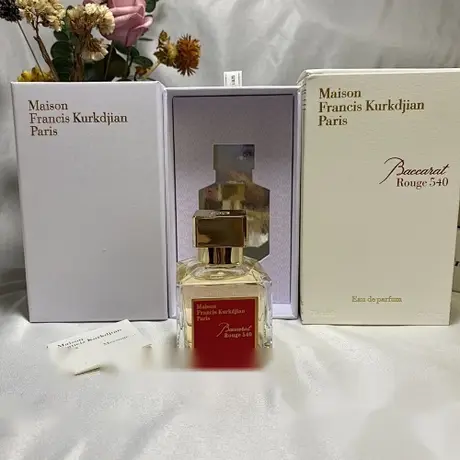 Maison Francis Kurkdjian Baccarat Rouge 540 — photo 1