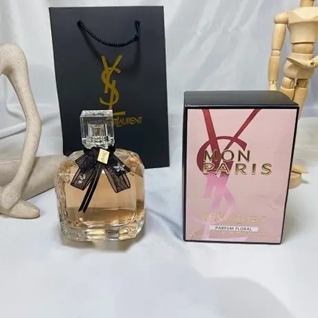 Yves Saint Laurent Mon Paris Parfum Floral — photo 3