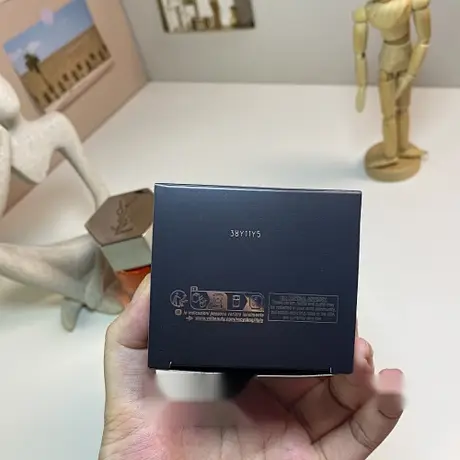 Yves Saint Laurent L'Homme — photo 3
