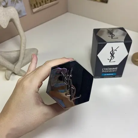 Yves Saint Laurent L'Homme le Parfum — photo 4