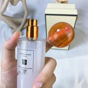 Jo Malone Nectarine Blossom & Honey