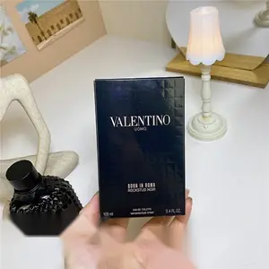 Valentino Uomo Born in Roma Rockstud Noir